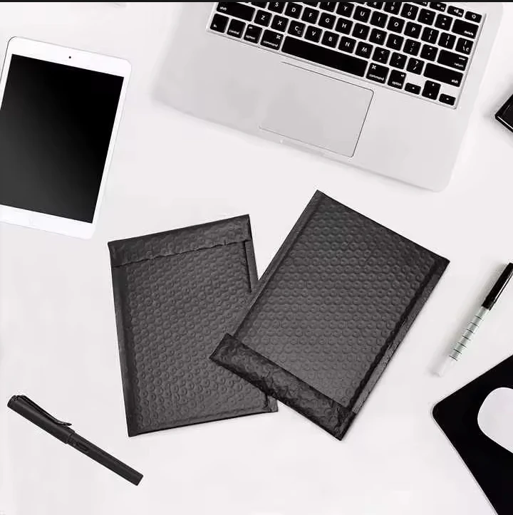 Waterproof padded enelopes bubble mailers customized logo self seal shipping bag custom bubble poly mailer wrap