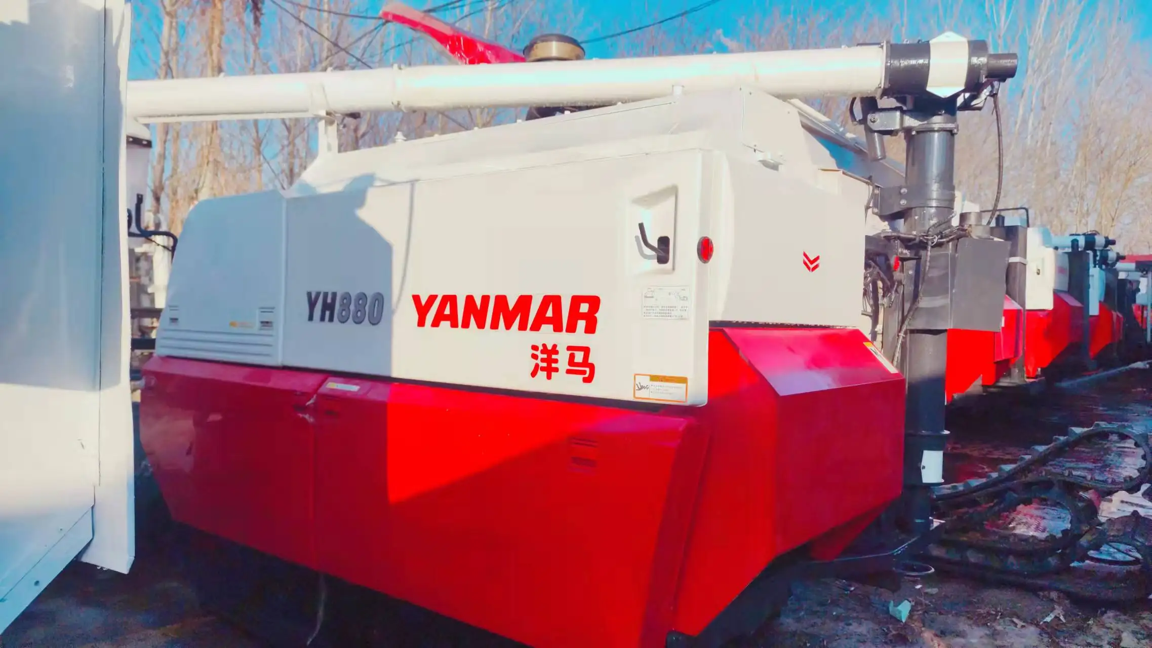 low price Japan YH880 88HP rice wheat used combine harvester