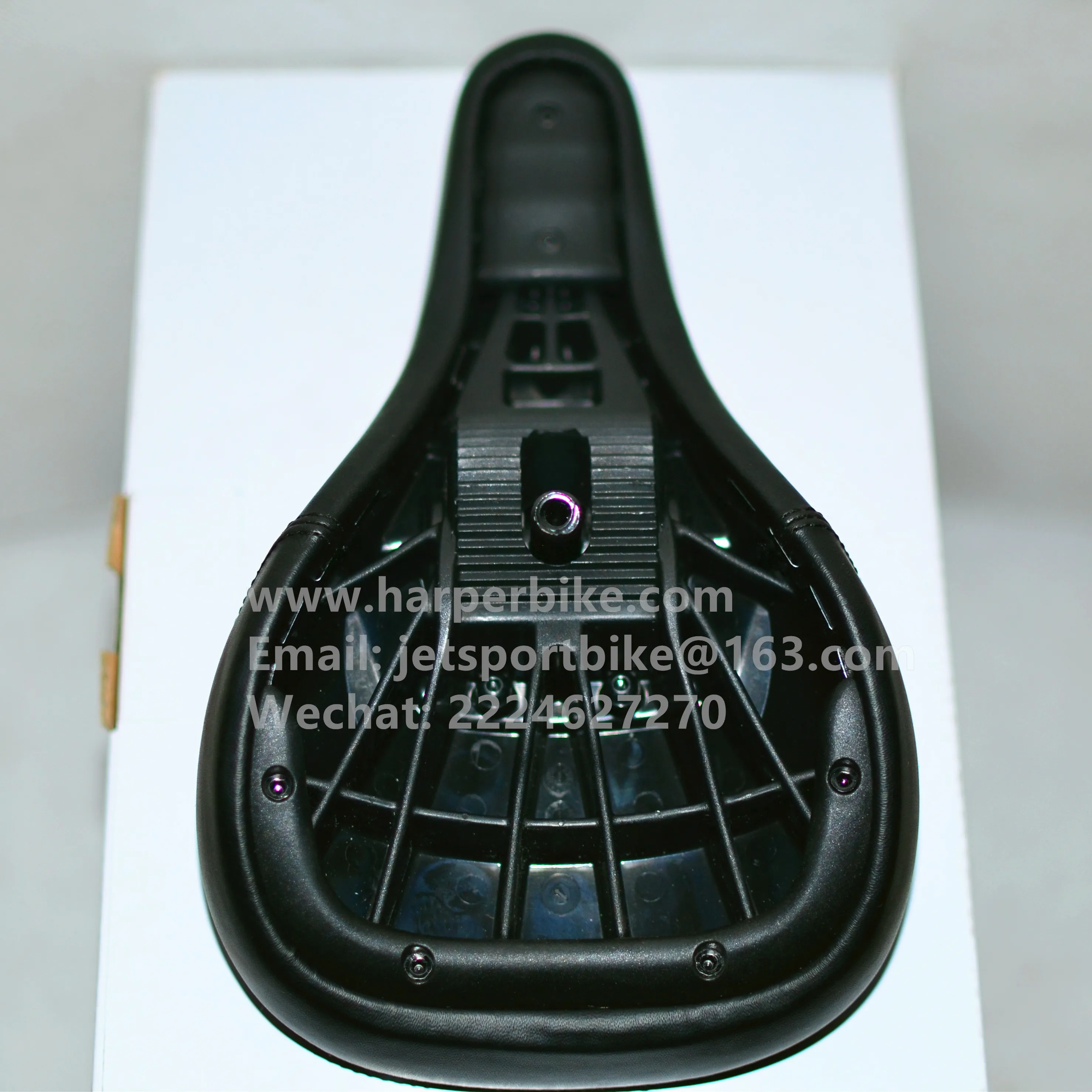 Custom Design Pivotal Bmx Seat