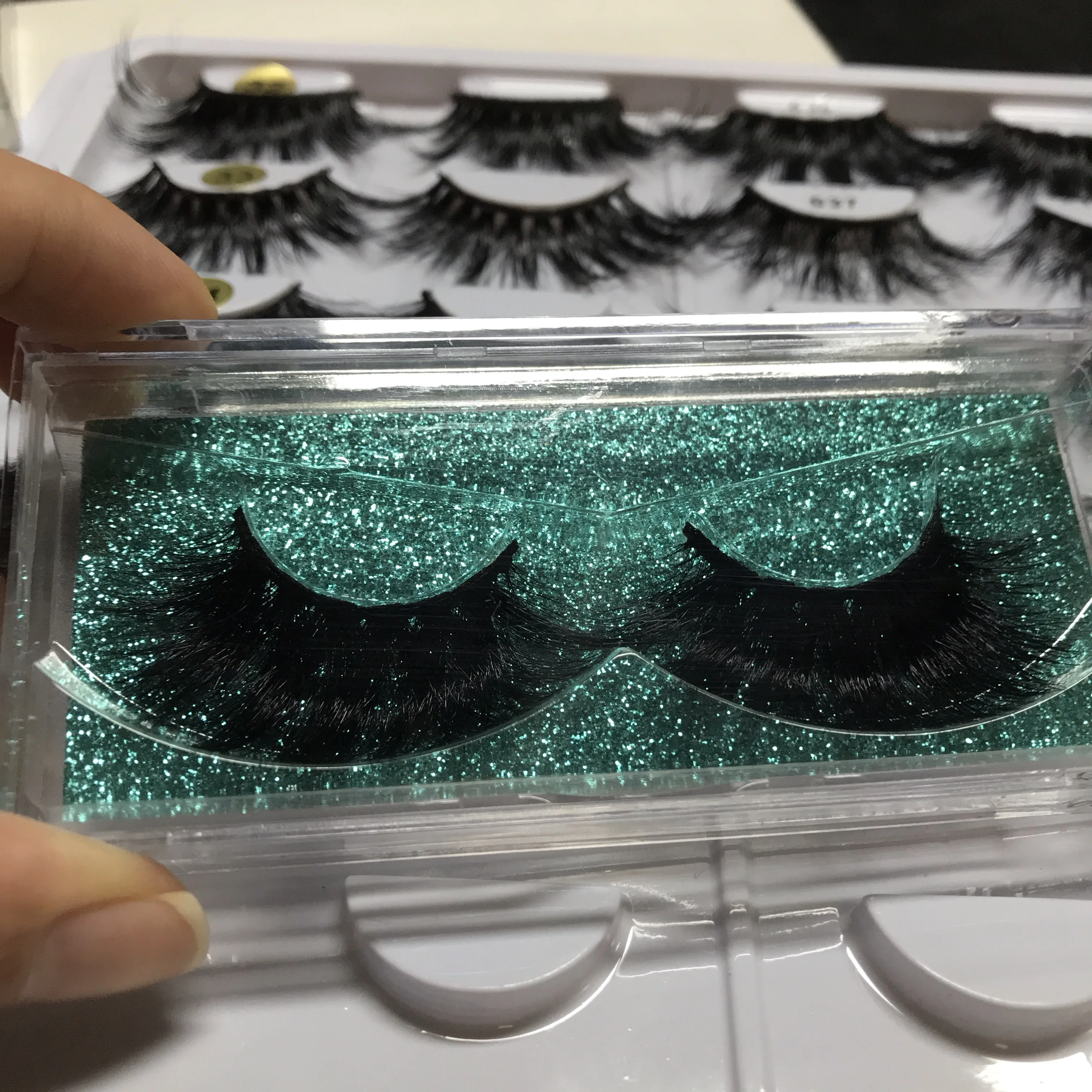 Бесплатный образец ресниц поставщик Лидер продаж норковые 3D 4D 5D ресницы без жестокости по оптовой