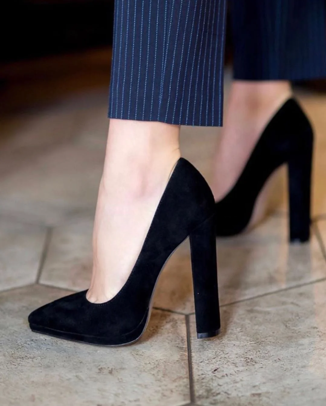 2024 Ladies High Quality Stylish Pointed Toe High Heel Pump Shoes Women Chunky Heel With Platform Shoes