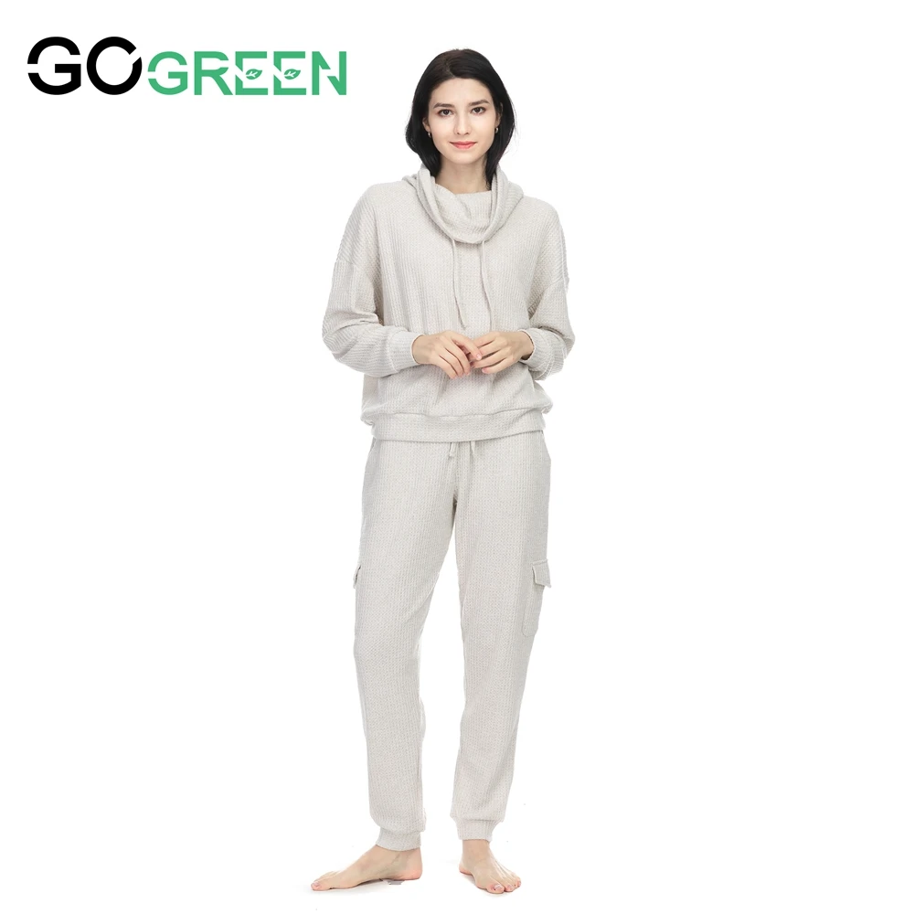 Manufacturers Wholesale Breathable Polyester Long Sleeve Pajamas For Women Luxury Quality