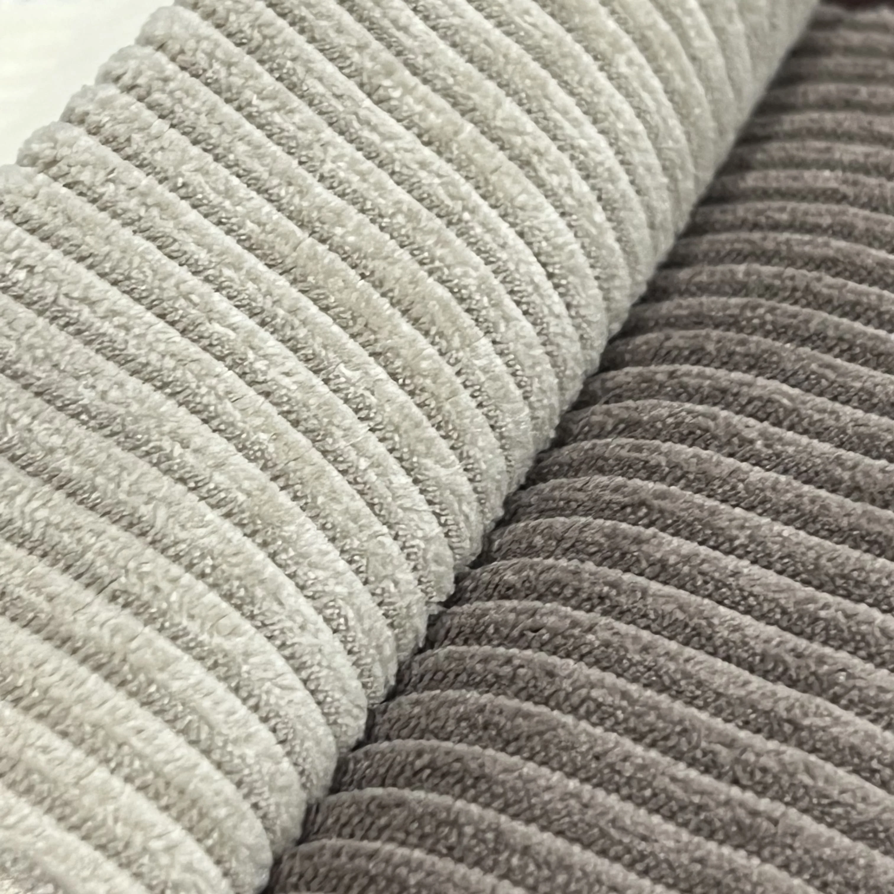 Factory Direct Home Textile 4.5 Corduroy Fabric Upholstery Breathable Woven Dyed for Sofa Furniture and Bags