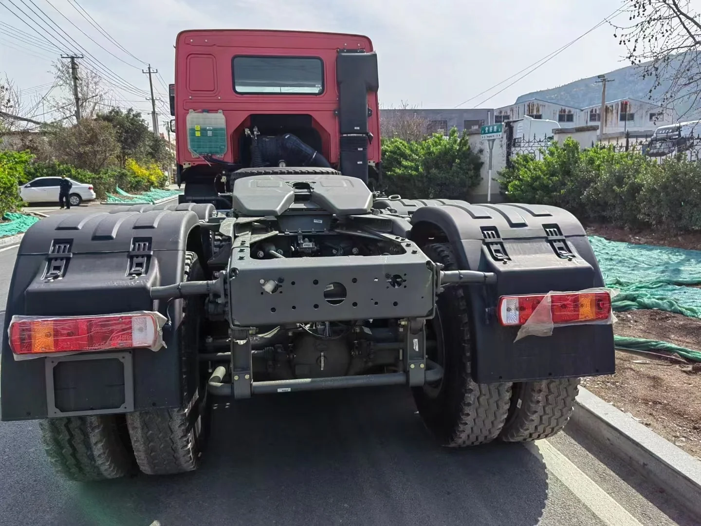 howo 6*4 new produce truck tractor