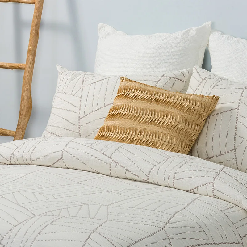 New Arrival 100% Cotton Fabric Luxury Jacquard Comforter Set
