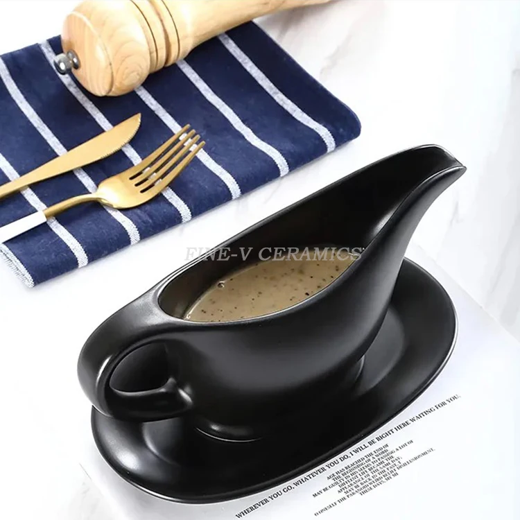 Serving Dish Dispenser For Sauces Dressing and creamer With Saucer For Thanksgiving 11 Oz Ceramic black gravy boat With Tray