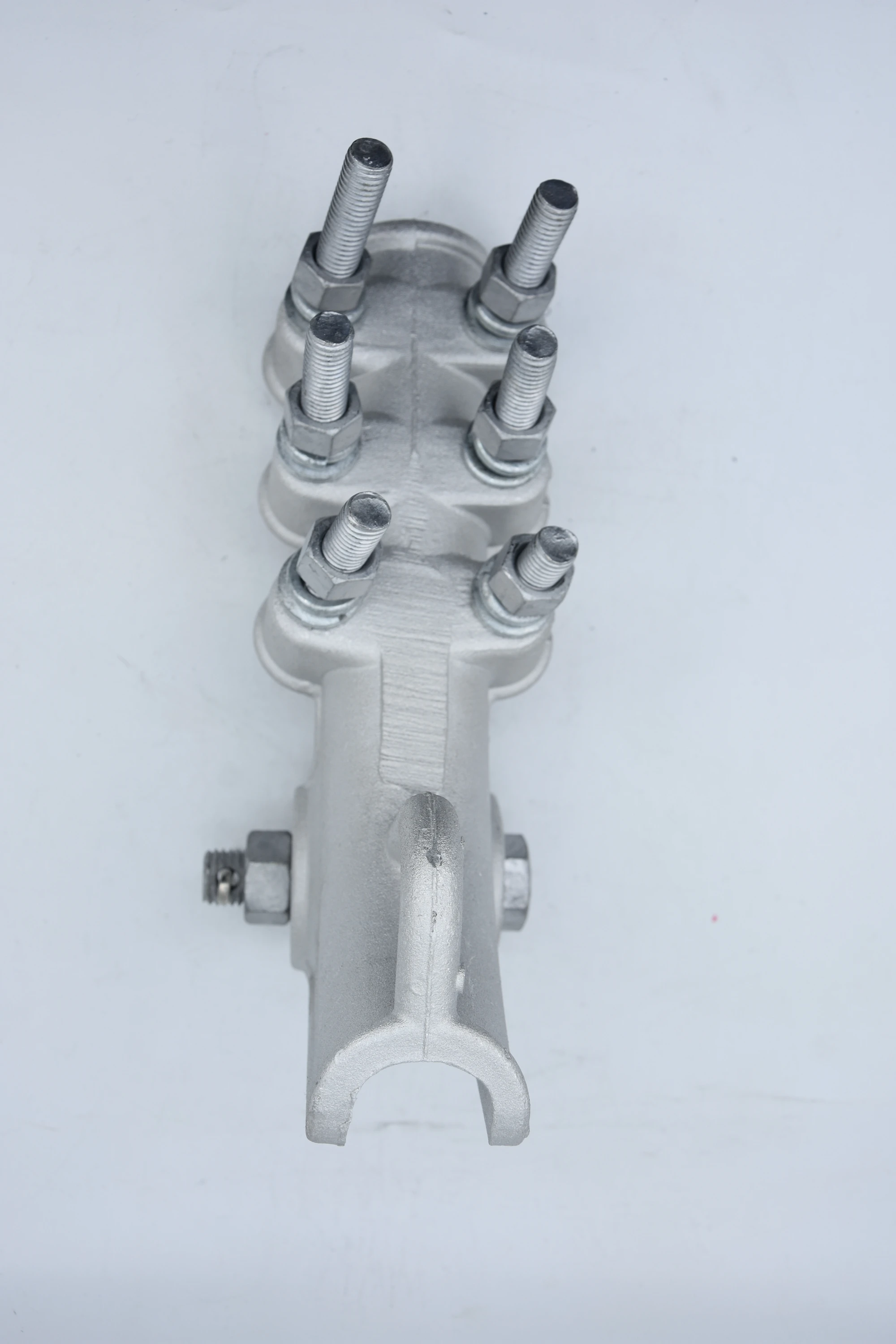 Factory Directly Wholesale Wire Rope Standard Cable Strain Clamp