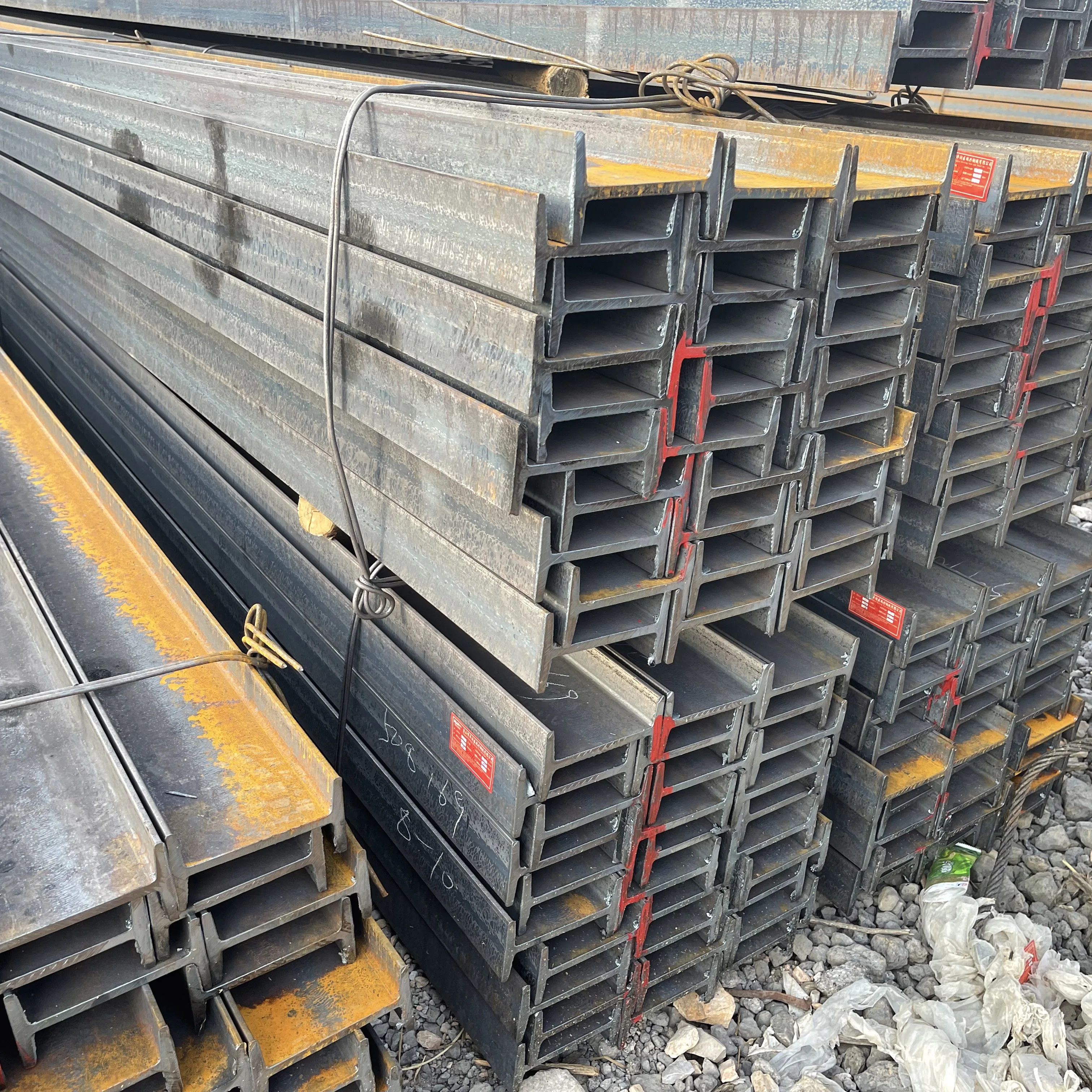 ASTM A36 Hot Rolled Carbon steel H Beam I Beam Universal Beam Structural Steel