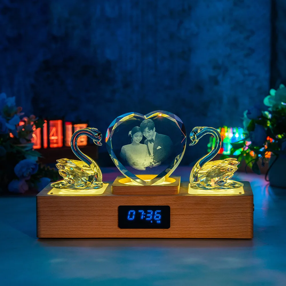 Heart shape k9 crystal glass block cube craft led bluetooth wooden base 3d laser photo crystal cube for wedding crystal gift