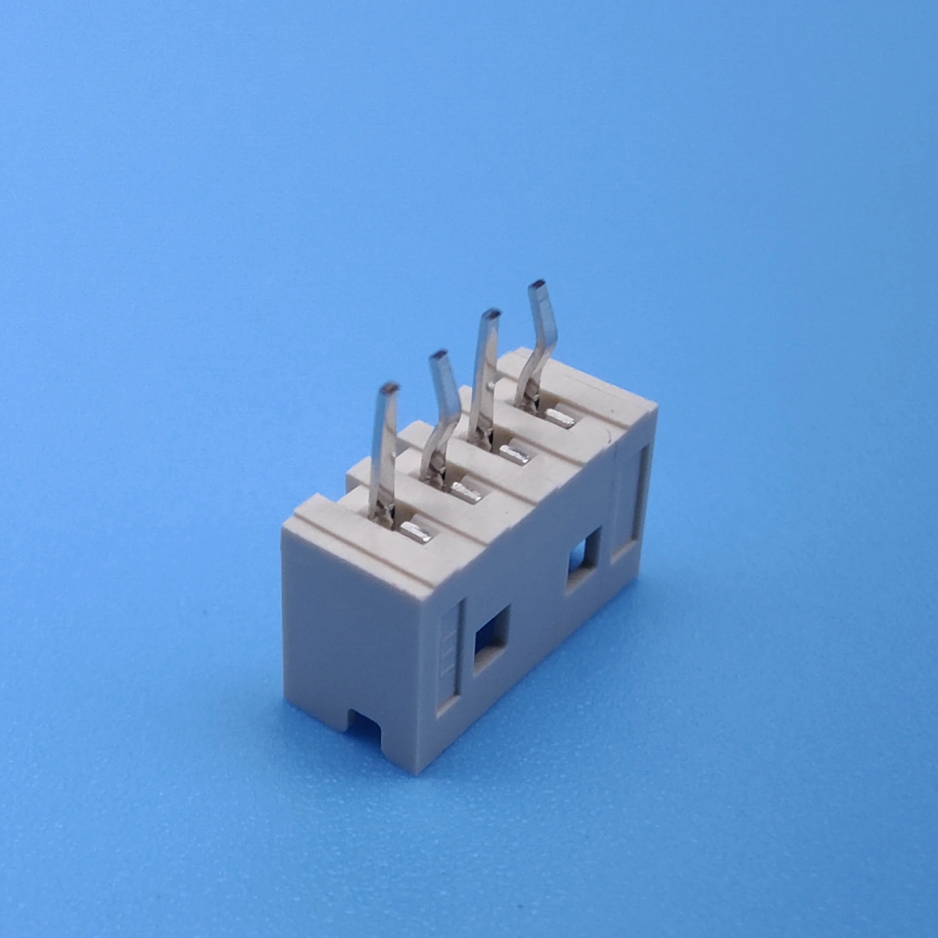 Molex 51004  2.0mm Pitch Series Wire to Board Connector