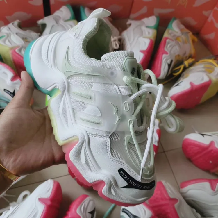 Сезон весна; Новинка; Модная женская обувь на платформе; Повседневная спортивная обувь для женщин штока смешанный Летняя женская обувь