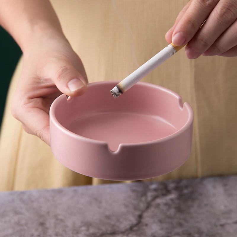 Factory Eco Friendly Glazed Colorful Custom Logo Modern Golden Ash tray Ceramic Car Cigar Ashtray Outdoor For Office