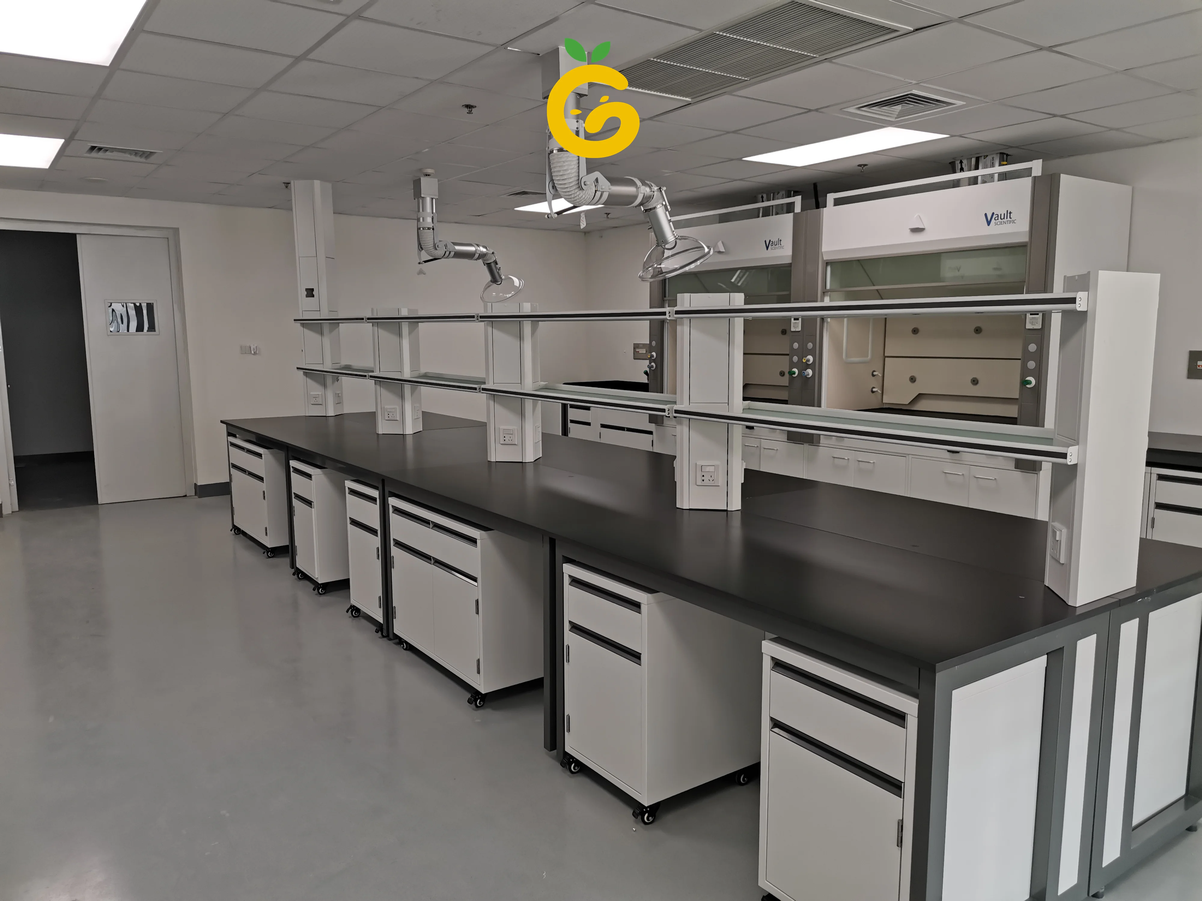 Chemical Resistant Lab Countertops / Phenolic Resin Table Top for Laboratory Furniture School Hexagon Table