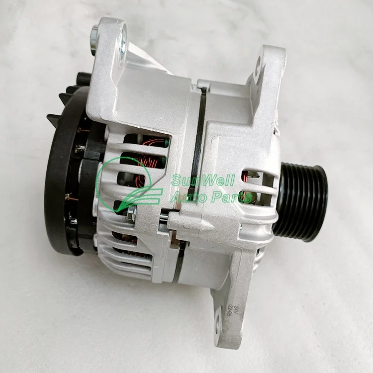 High Quality QSB6.7 Diesel Engine parts 24V 90A Alternator Generator 4892320