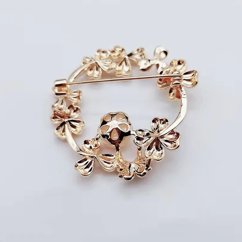 High quality luxury feather brooch sale brooches factory custom fancy hijab pins