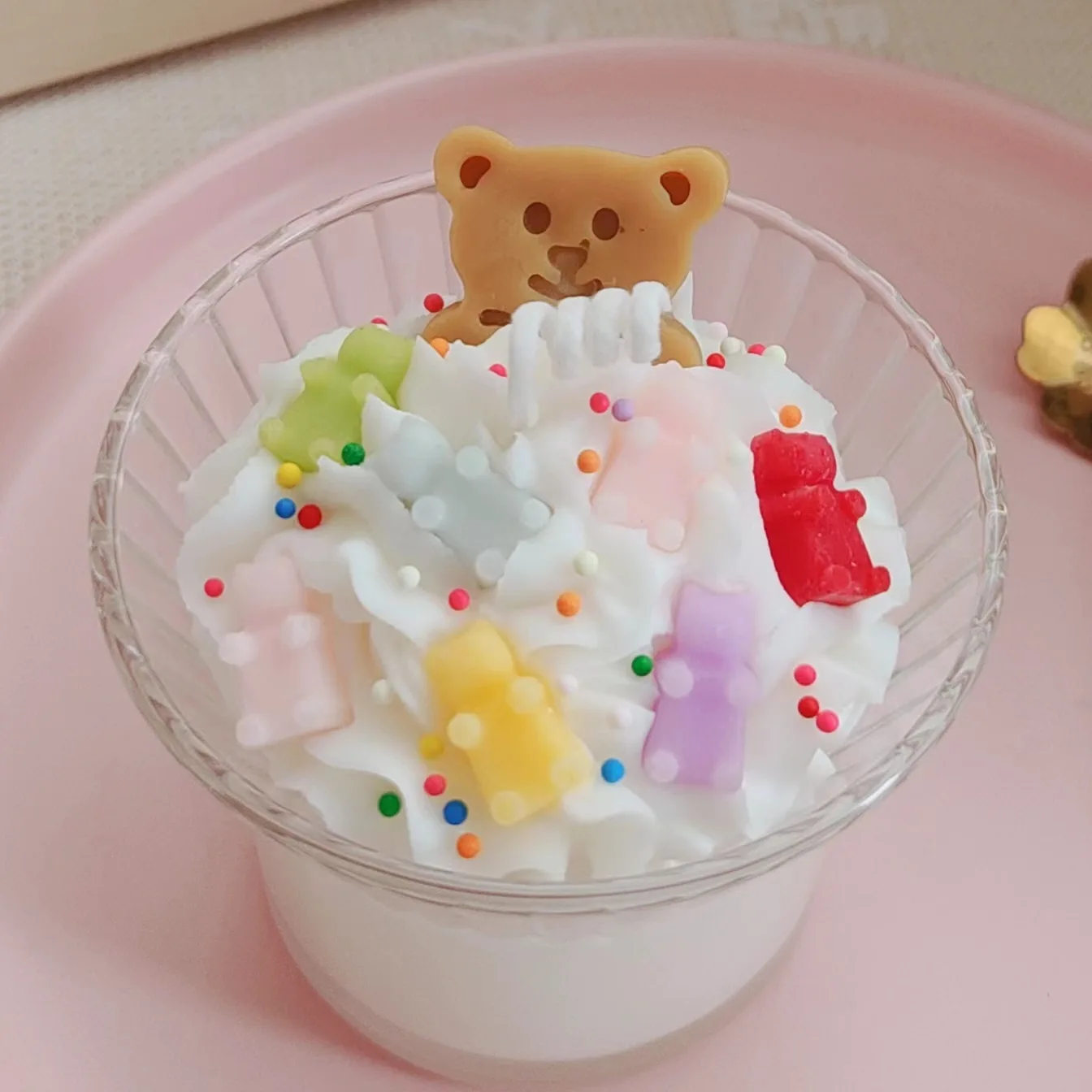 Hot Sale Scented Wedding Gift 2024 New Cute Scented Deodorized Candles Long Burning Soy Wax Dessert Candle