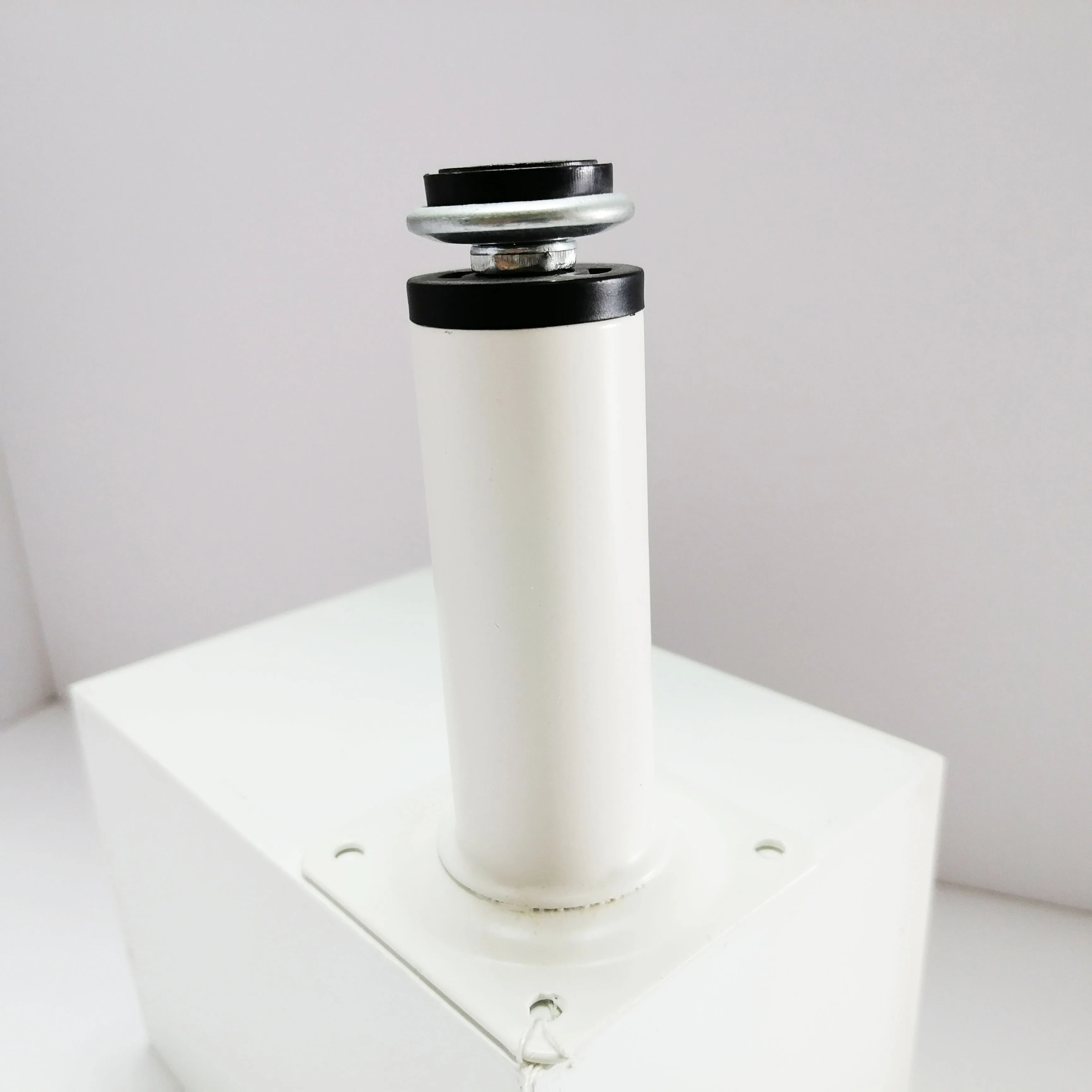 Factory custom 80mm 100mm 120mm metal chrome iron steel sofa legs accessories round sofa legs for furniture