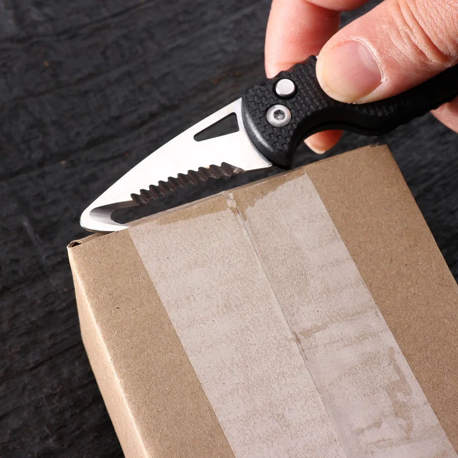 Mini Folding Keychain Knife Box Seatbelt Cutter Portable Rescue Knife