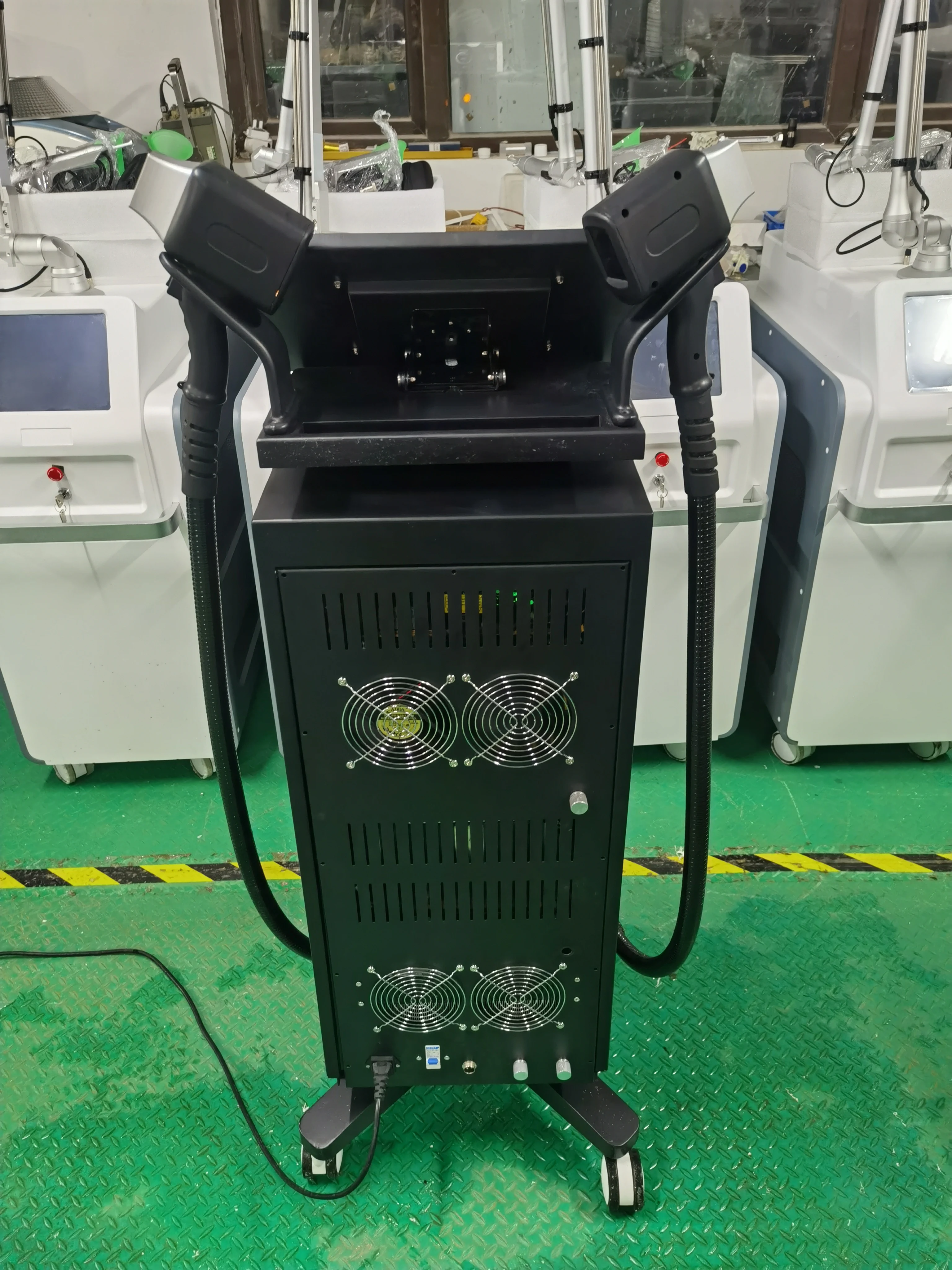 SHR super hair removal  triple wavelength body hair 808 stationary diode laser hair removal machine