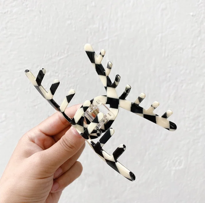 New Fashion Checker Hair Accessories Vintage Leopard Cellulose Acetate Hair Crab Claw Clips For Women Girls