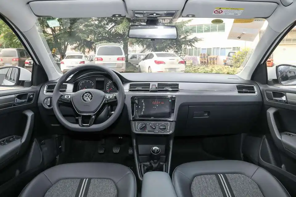 Volkswagens santana fuel Car New High Quality Price Used Cars For sale Hiking Auto Used  vw santana electric car