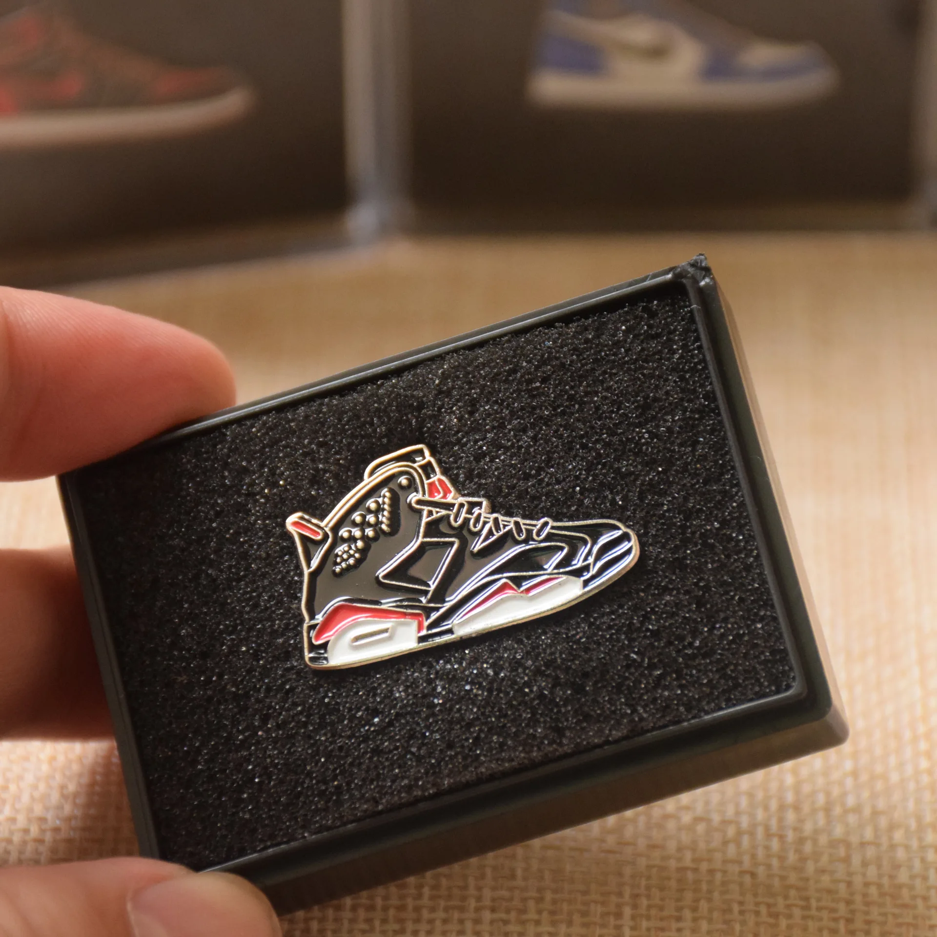 custom promo gifts metal crafts sports brooch pin badge lapel enamel mini shoe sneaker pins