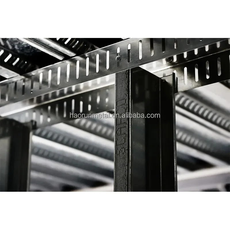 China Manufacturer Light Gauge Steel Studs Framing 89Mm Interior Drywall Metal Framing Studs