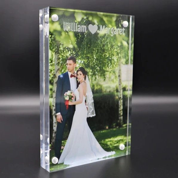Factory customized wholesale acrylic magnet photo frame
