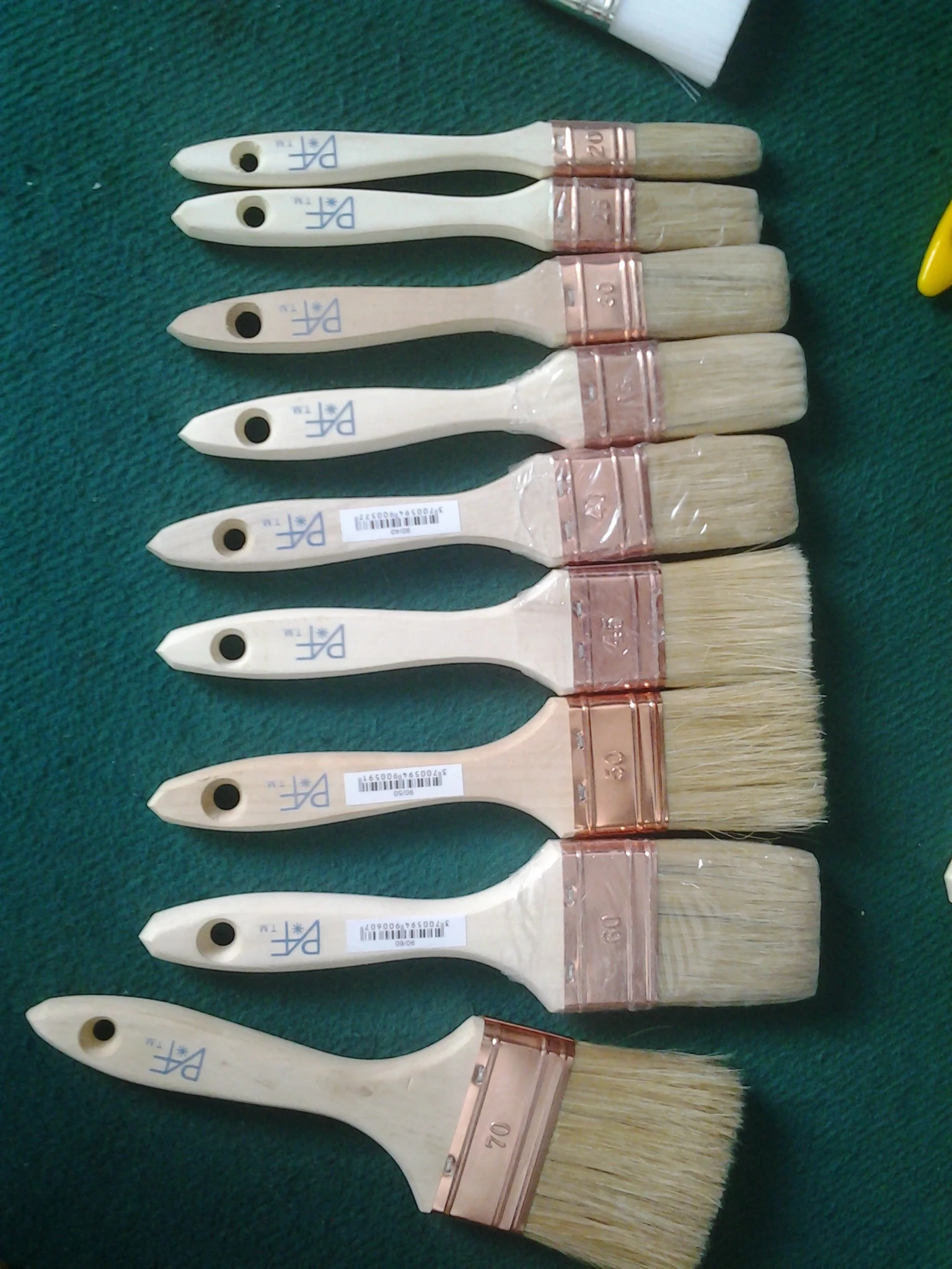 Copper Plated Ferrule Vanished Painting Brush Wood Handle
