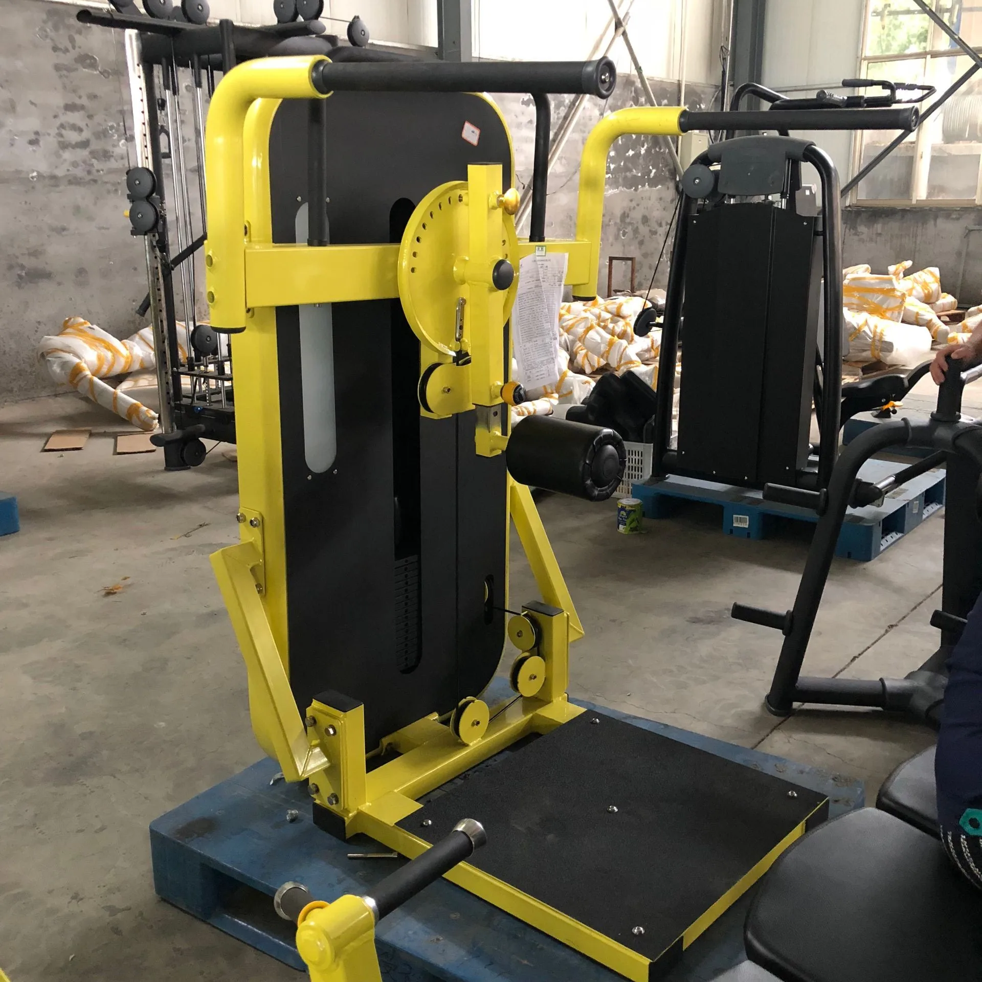 Commercial gym fitness equipment MULTI-HIP guangzhou gym equipment