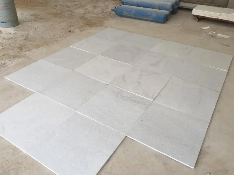 Натуральный отточенный кварцит каменная напольная плитка