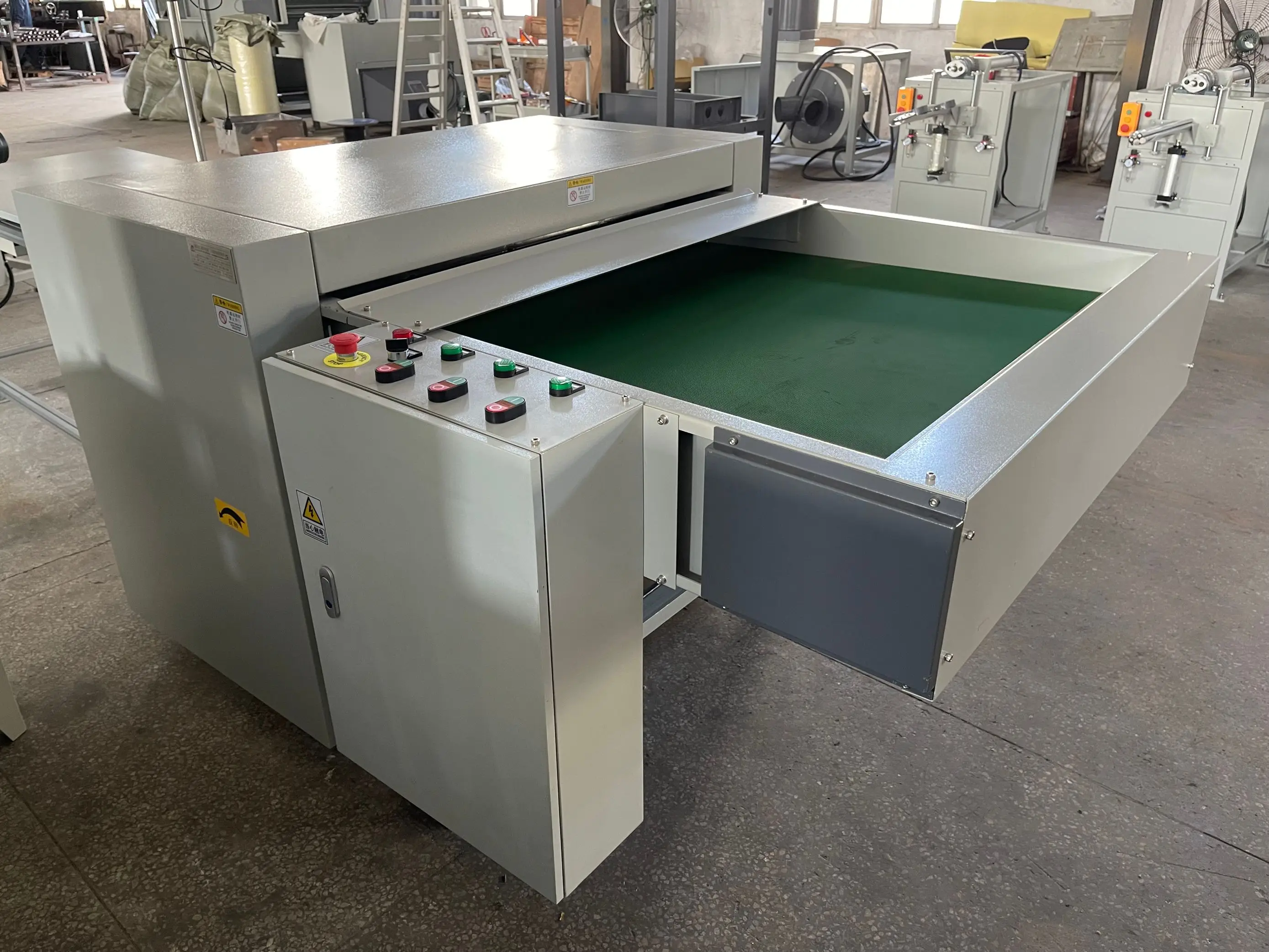 China Factory price 5.5KW Polyester fiber Carding Machine for cotton, wool and fiber