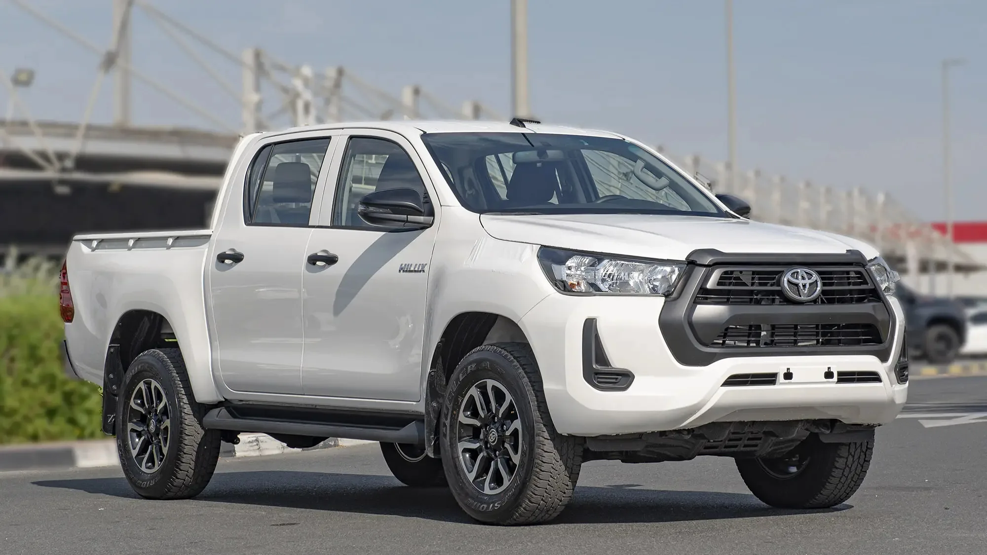 TOP PERFORMANCE  Used TOYOTA HILUX DC 2.4D MT 4X4 P.WINDOW MY 2022 WHITE Well Maintained Ready to Go