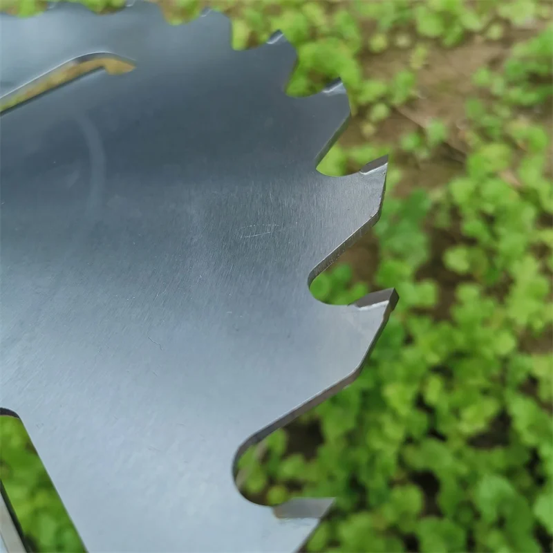 Multi Rip TCT Circular Saw Blade with Carbide Tipped Rakers Wipers Slot for Soft and Raw Wood Ripping