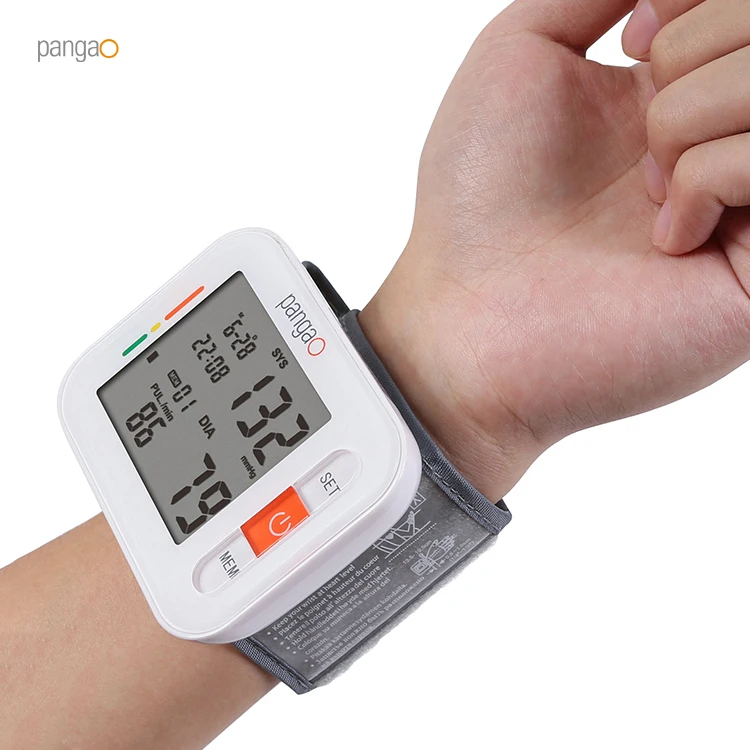 China factory price small accurate bp machine wrist style electronic blood pressure monitor