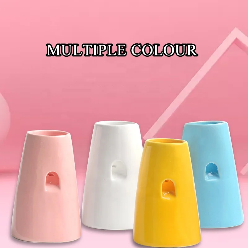 Chuangyou Wholesale Pet Hamster Mini Hedgehog Ceramic Water Bottle Holder Without Water Bottle