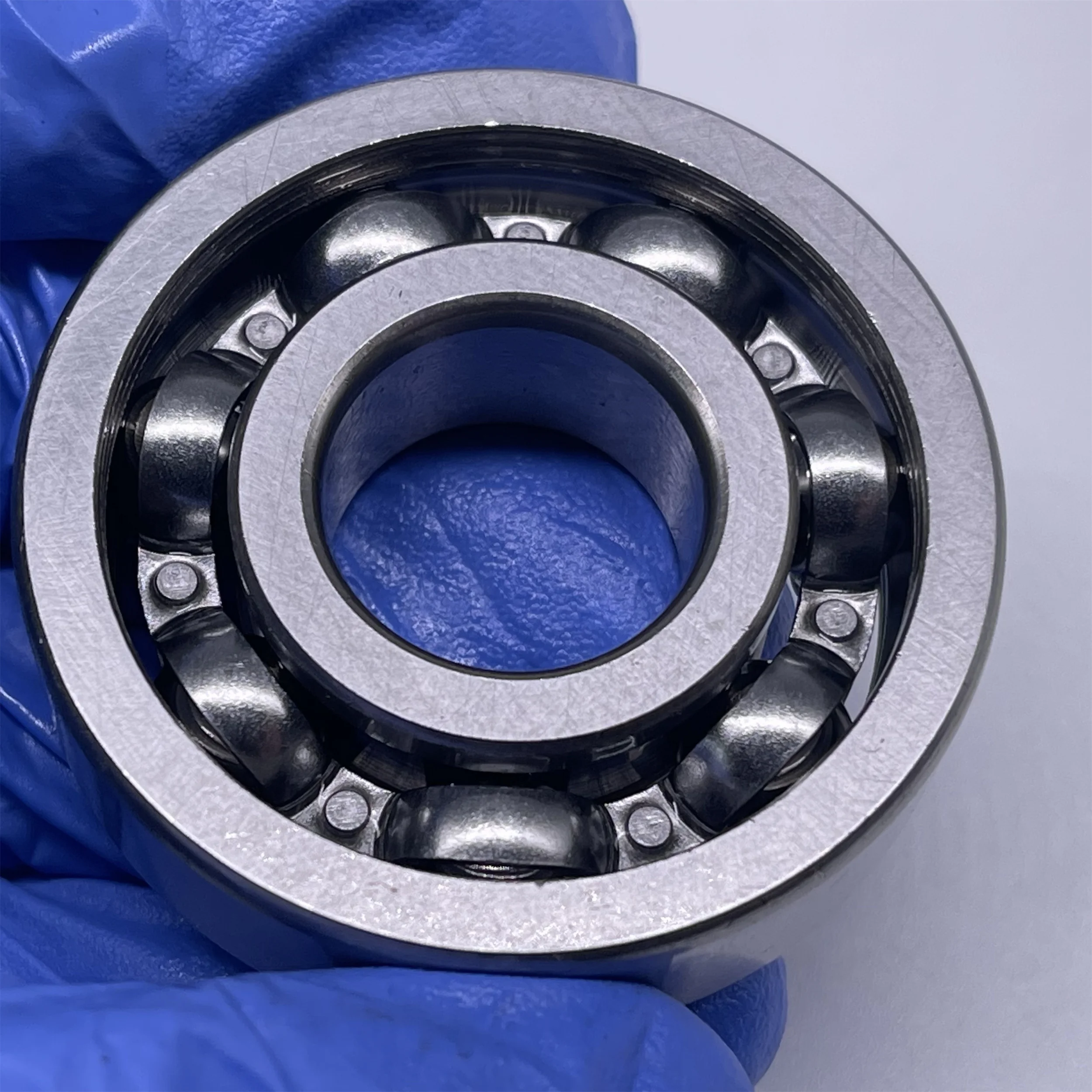 Chrome Steel and Competitive Price Deep Groove Ball Bearings 6215 2RS