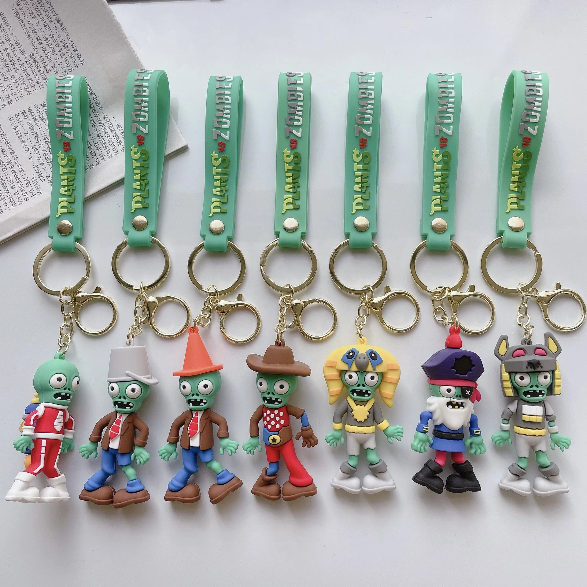 New Designs 3D Anime Silicone Plants vs. Zombie Keychains Car Key Ring Cartoon Doll Pendant Hangers Key Chains Wholesale