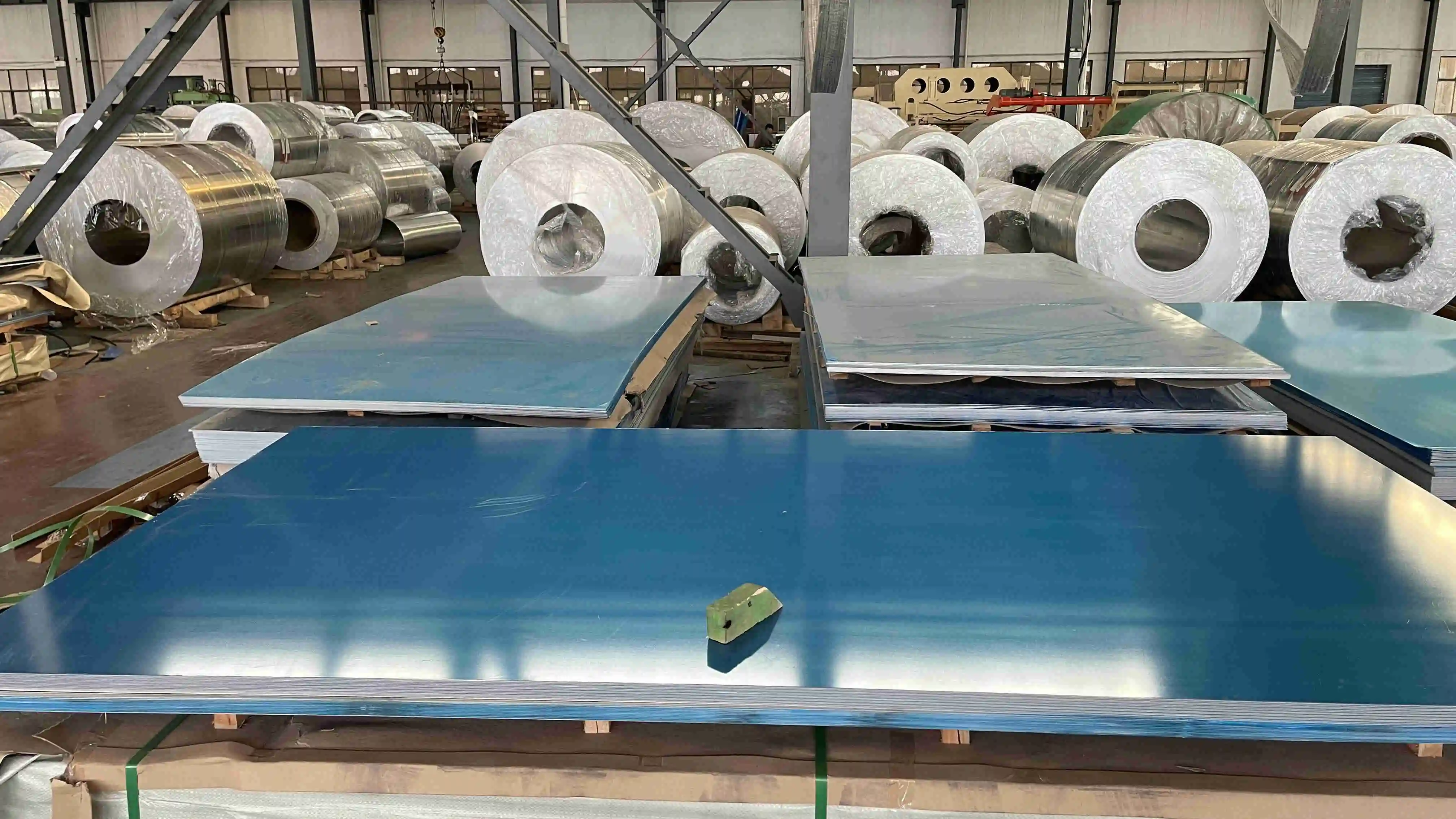 0 1 мм 25 2 толщина алюминиевого листа производители 5052 6061 T6 6063 7075