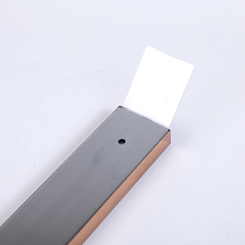 High Quality Golden Plated Magnetic Stainless Steel Knife Bar Wall-Mounted Kitchen Magnetic Knife Holder with Metal Material