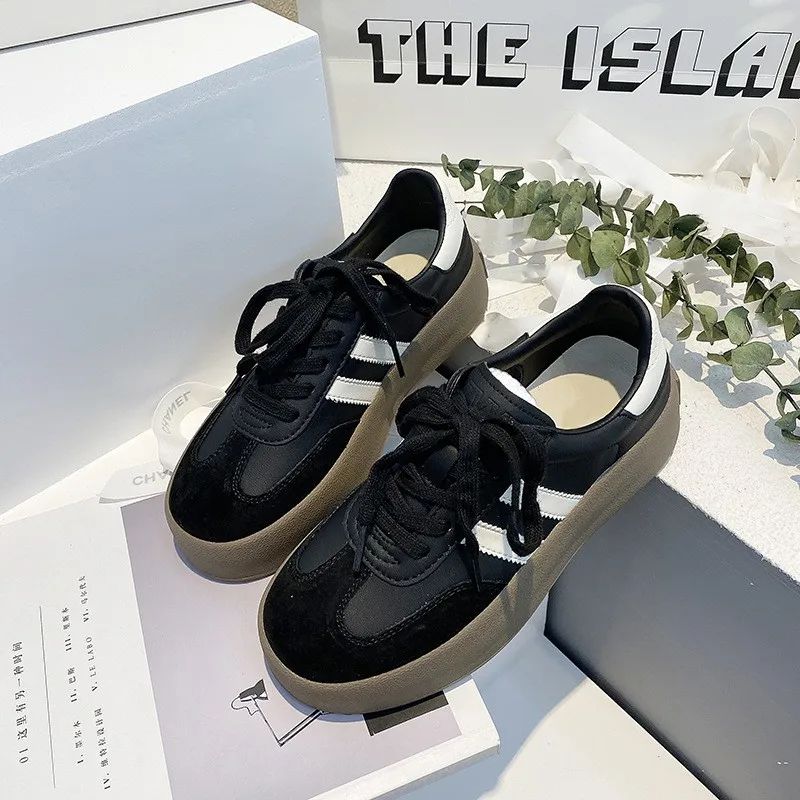Spring 2024 Training Womens Shoes Fashion Sports Versatile Thick Soled Shoes Student Board Casual Shoes