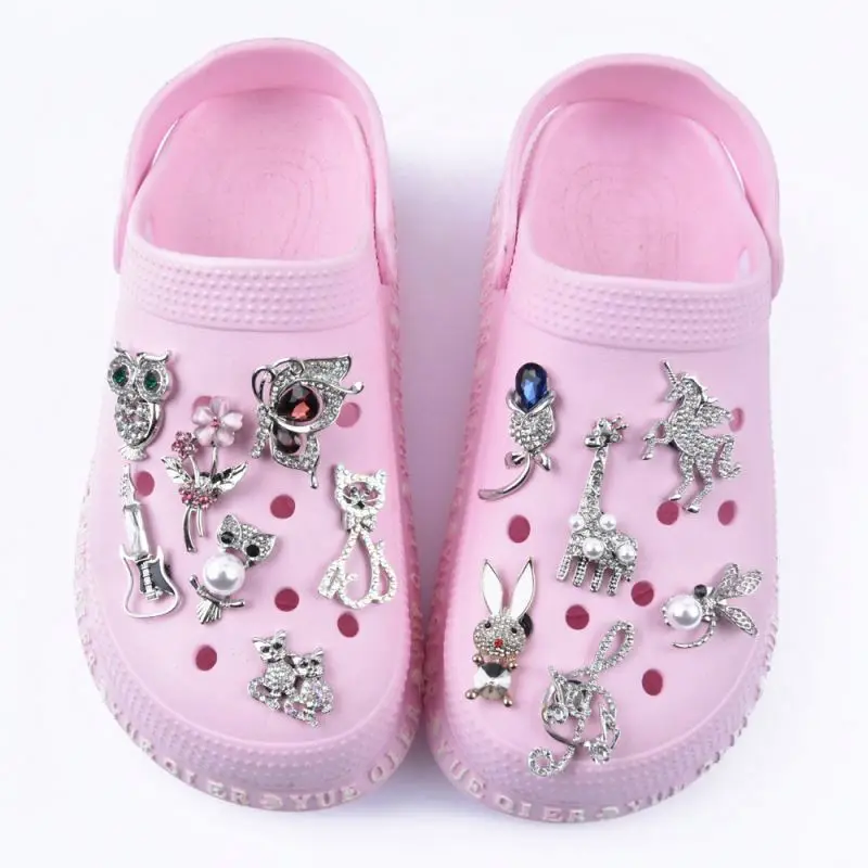 Christmas 2024 New Trend Women DIY Designer Crystal Metal Accessories Custom Luxury Decoration Clogs Shoes Charm