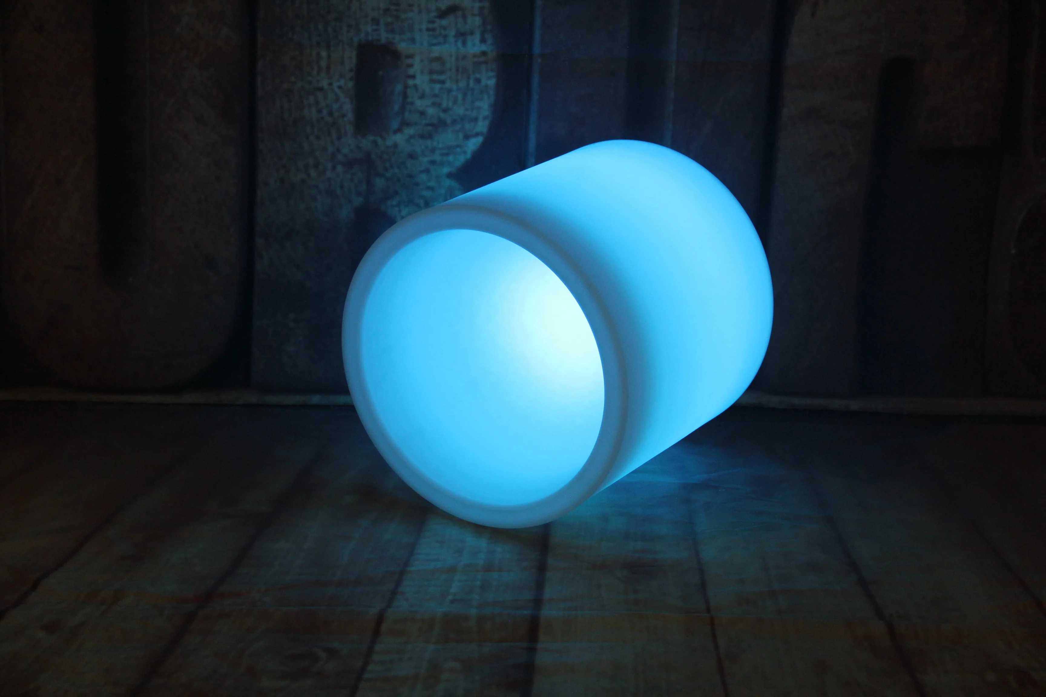 
Latest innovative products led ice bucket vodka bottle cooler acrylic ice bucket 