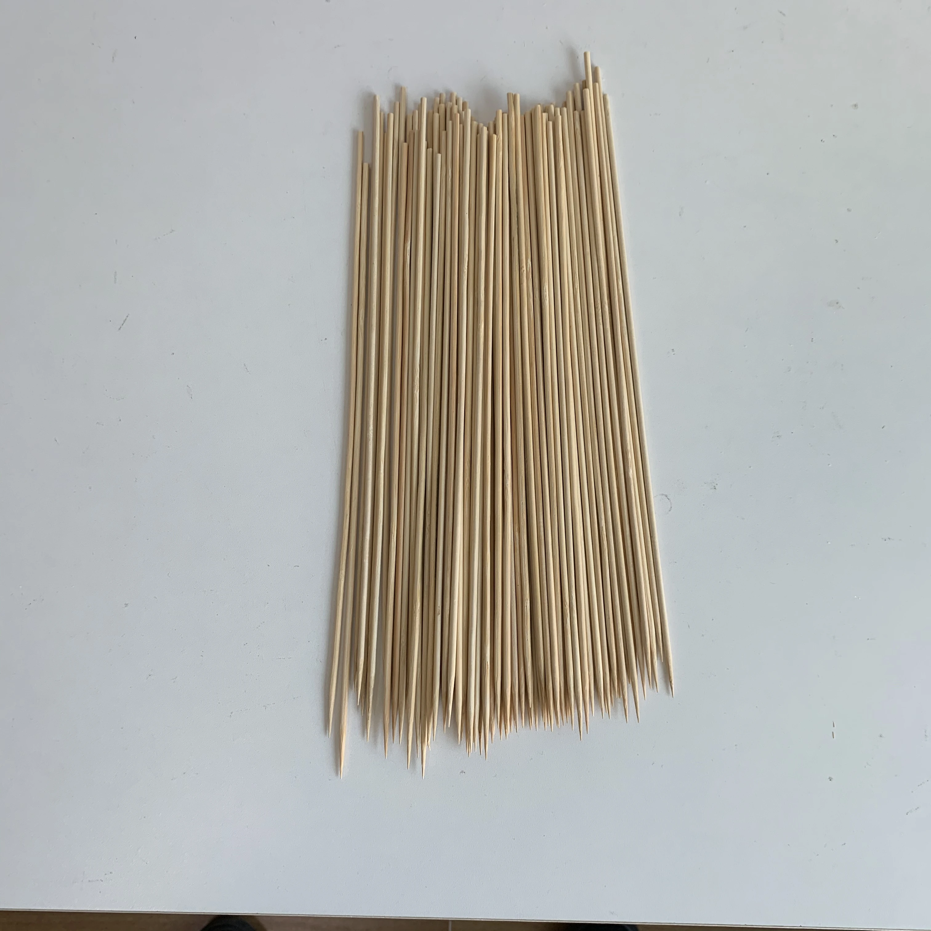 Export Quality Good Price Source Manufacturer Nature Bamboo Sticks Wholesale Bamboo Barbecue Skewers