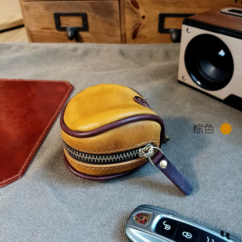 2024 Wholesale leather retro compact cowhide earphone storage bag men and women genuine oil waxed leather mini coin wallet purse