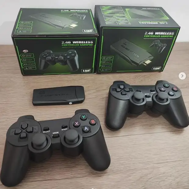 Оптовая продажа мини-консоль для видеоигр 4K M8 USB-накопитель беспроводной портативный плеер со встроенным 10000 + HD ТВ-выходом портативное