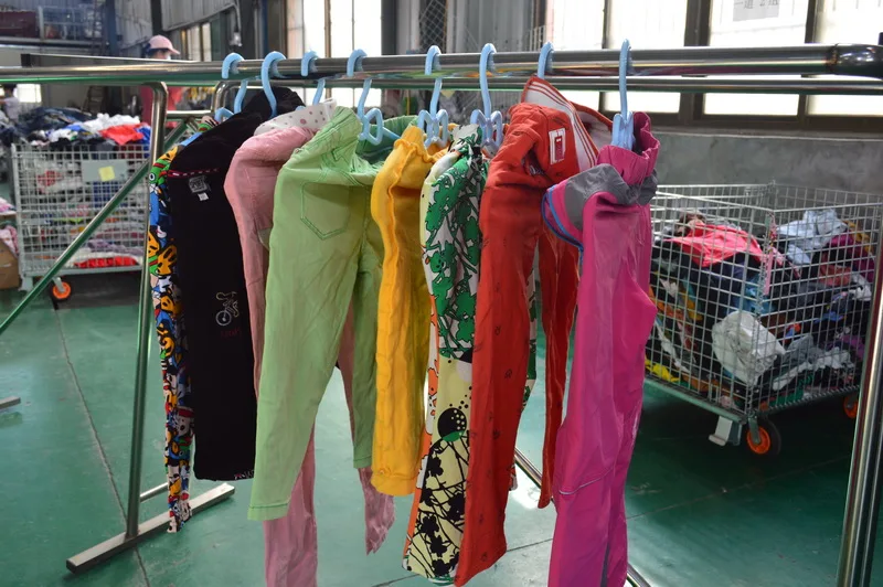 
Hot sell Cheap and High quality summer used clothes bales 