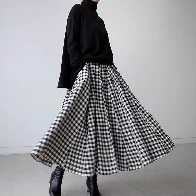 Retro high waisted plaid skirt for women, loose fitting and slimming mid length skirt with lace up A-line skirt