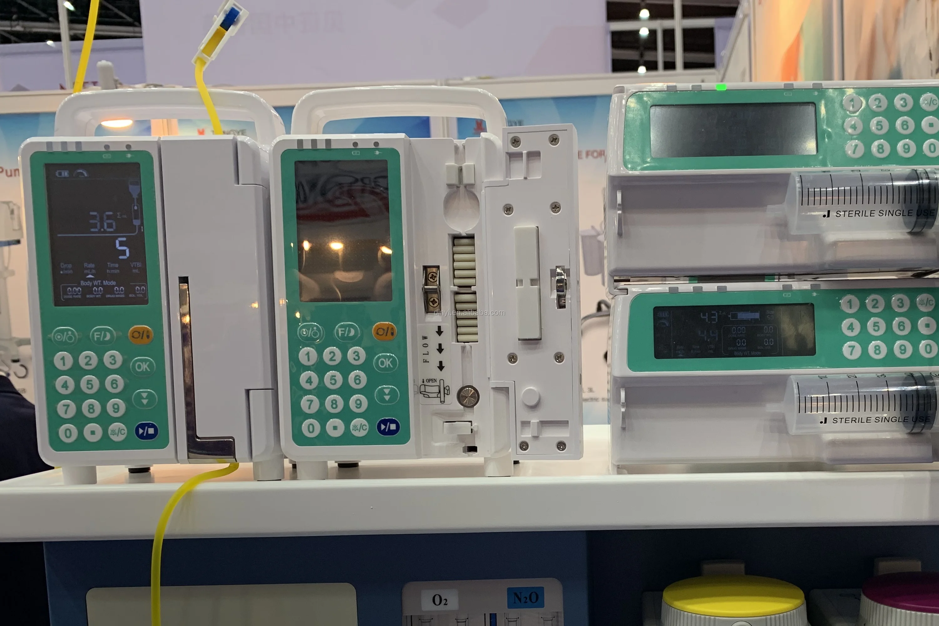 CE Certificated Medical Syringe Infusion Pump Volumetric Infusion Pump Price