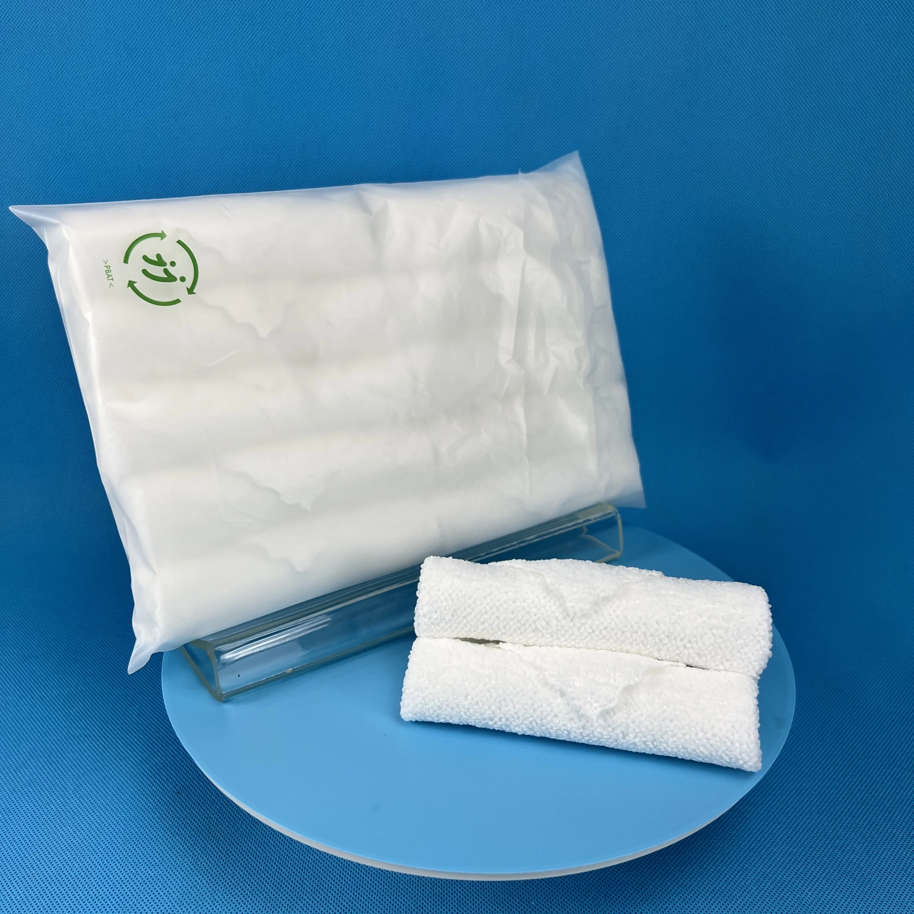 Pre-rolled white dry disposable microfiber oshibori towel for wet wipes factory